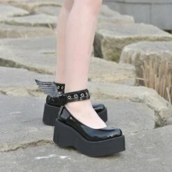 Black Wing Lolita Platform Shoes -Gothic Clothing Store 0.2 a1c64f9f 6590 41ff 8e62 9a2cb6dd43d7
