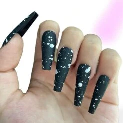 Snowflake Coffin Nails