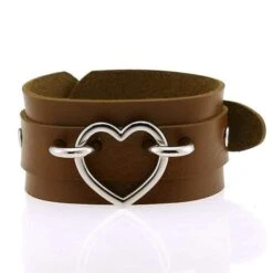 Gothic Locked Heart Bracelet -Gothic Clothing Store 10 f82c89dd 4741 436c 86b4 ef02f14ccc3f