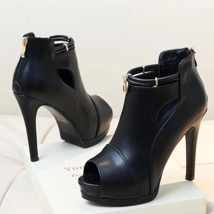 Lock 'N Key Heels 12 Lock 'N Key Heels - Image 12