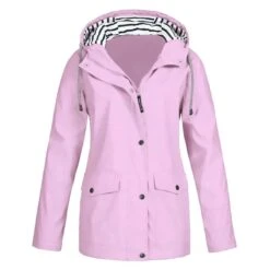 Sassy Chic Outdoor Coat -Gothic Clothing Store 14.1 f815c18c e373 485a 9eba 9c1a24938b4d