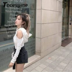 Exposée Cold Shoulder Hoodie -Gothic Clothing Store 18 3bb243e4 9b27 48b7 9251 f9bff3818081