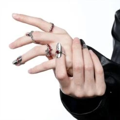 Fashion Armor Nail Ring Set -Gothic Clothing Store 1 53f7eb77 a940 4ef3 b088 c1ad5b1855ee