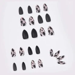 Miss Sassy Fashion Nails -Gothic Clothing Store 1 c1ef3498 59d4 4f13 8750 bce160fc1ac3