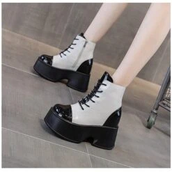 Julie Platform Saddle Shoes -Gothic Clothing Store 23 6529589a 9fef 4225 aaef 201232cc077a