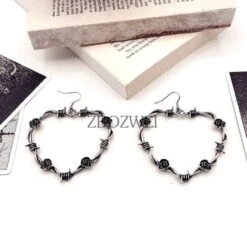 Rose Barbed Wire Heart Earrings -Gothic Clothing Store 2 472032bd 51b6 4ab3 bd75 d6b94a08881b