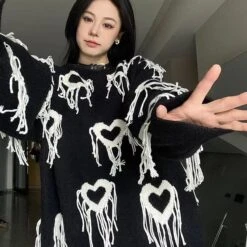 Heart Fringe Sweater -Gothic Clothing Store 3 2ad316d6 1ef4 40be a496 7fcb01092fb4