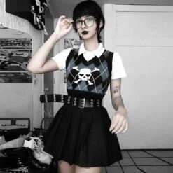 After Death Knitted Sweater Vest -Gothic Clothing Store 3 49053978 cc3f 41c7 b172 ce77322413f5