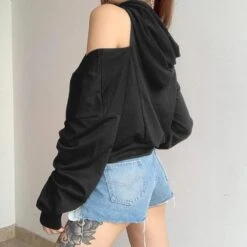 Asymmetric Kawaii Hoodie -Gothic Clothing Store 3 732cd210 a4d6 4b1a a749 21052dd51f3f