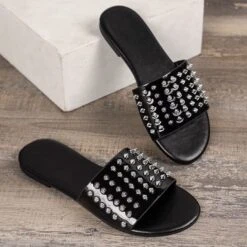 Devil's Spur Leather Studded Sandals -Gothic Clothing Store 3 8624a36a 766e 4c5a 9113 45dcdde817ee