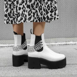 Exclusive Gothic Punk Chain Boots -Gothic Clothing Store 4 31639806 0eea 4e20 b8e2 c00e3d8eda91