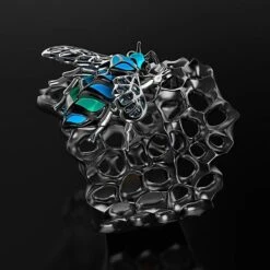 Clever Honeybee Ring -Gothic Clothing Store 4 618ebd99 2d76 4e9e be81 4427c53ca132