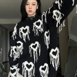 Heart Fringe Sweater -Gothic Clothing Store 5 76349381 0b76 4608 8263 5f9141e6c6d2