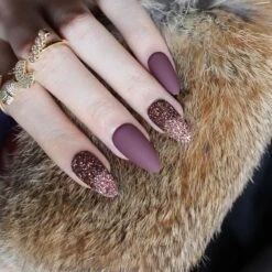 Dazzling Gal Nails -Gothic Clothing Store 6 04476850 c3f7 4fc2 a9fa 791cea7a9185