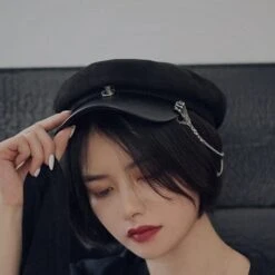 Death Claw Beret Hat -Gothic Clothing Store 6 12b49758 24e1 45ef 8a65 2aa88dc649df