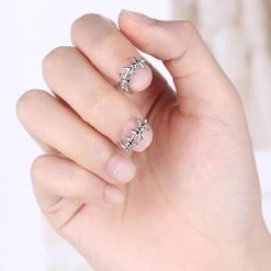 Barb Wire Silver Earrings -Gothic Clothing Store 6 4891391f 0800 4702 a724 7d1d3c727cc7