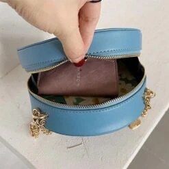 Chained Interstellar Gothic Bag -Gothic Clothing Store 8.1 2c5794ee dde6 4df9 b945 c2abc7f387f7