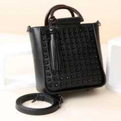 Ladies Black Rivet Bag -Gothic Clothing Store 8 6894e1bc 5c94 4130 b37f a0ffd8436920