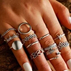 Thalassophile Vintage Geometric Ring Set -Gothic Clothing Store 9 d01cff4e 1b6a 4780 8b02 966ff1c05d80