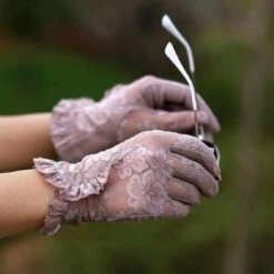 Lotus Steampunk Gloves -Gothic Clothing Store H1a27e022f0204cf6a9cf0a852a798648n