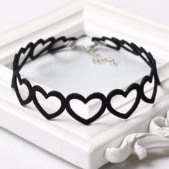 Love Heart Choker -Gothic Clothing Store HTB1Z ioOFXXXXa0XpXXq6xXFXXXr