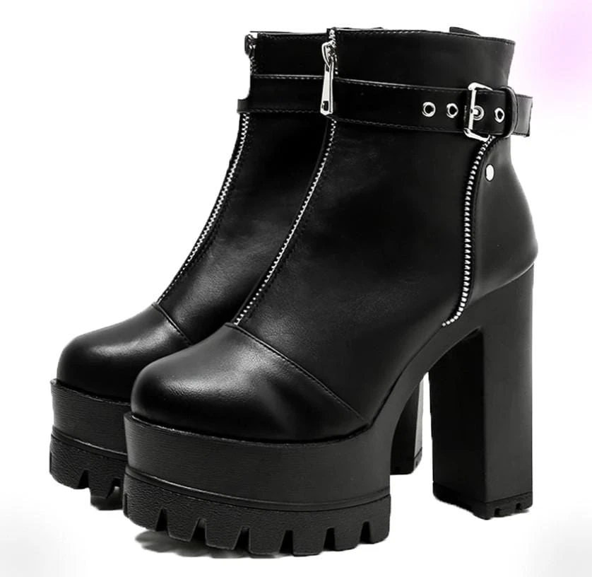 Minerva High Platform Boots 1 Minerva High Platform Boots