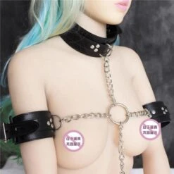 Allure Leather Cuffs 8 Allure Leather Cuffs -Gothic Clothing Store Qunque Disfraz Sexy para adulto juguetes de bondage BDSM con exposici n er tica conjunto de.jpg Q90.jpg 1