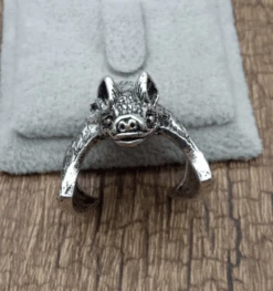 Dwarf Bat Ring -Gothic Clothing Store Screen Shot 2019 06 20 at 12.34.28 PM