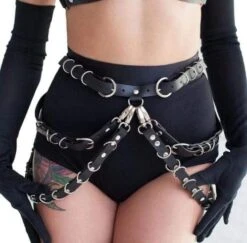 Chaotic Leather Harness Waist Garter -Gothic Clothing Store Screenshot 31 a0dfdb14 e9e8 4373 9437 a69a106c659b