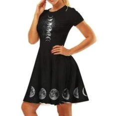 Gothic Witch Moon Dress -Gothic Clothing Store Screenshot 3 9da1f10a f919 47e0 a4f5 efcde43b439a