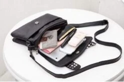 Punk Metal Skull Bag 26 Punk Metal Skull Bag -Gothic Clothing Store Screenshot 8 a3df0d54 1f5d 4fdc a548 e5f9f156285d