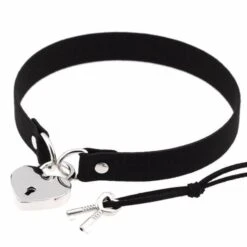 Heart Lock Choker -Gothic Clothing Store product image 125618591 grande 12ba9d18 19f6 46dc a854 3e6f8aee2608