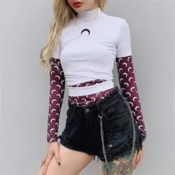 Witch Moon T-shirt -Gothic Clothing Store product image 986471152